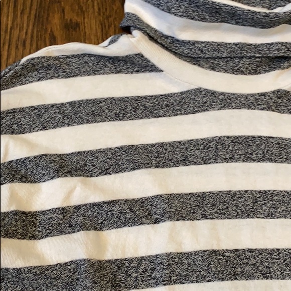 JCREW Striped Oversized Turtleneck XS - Picture 2 of 4